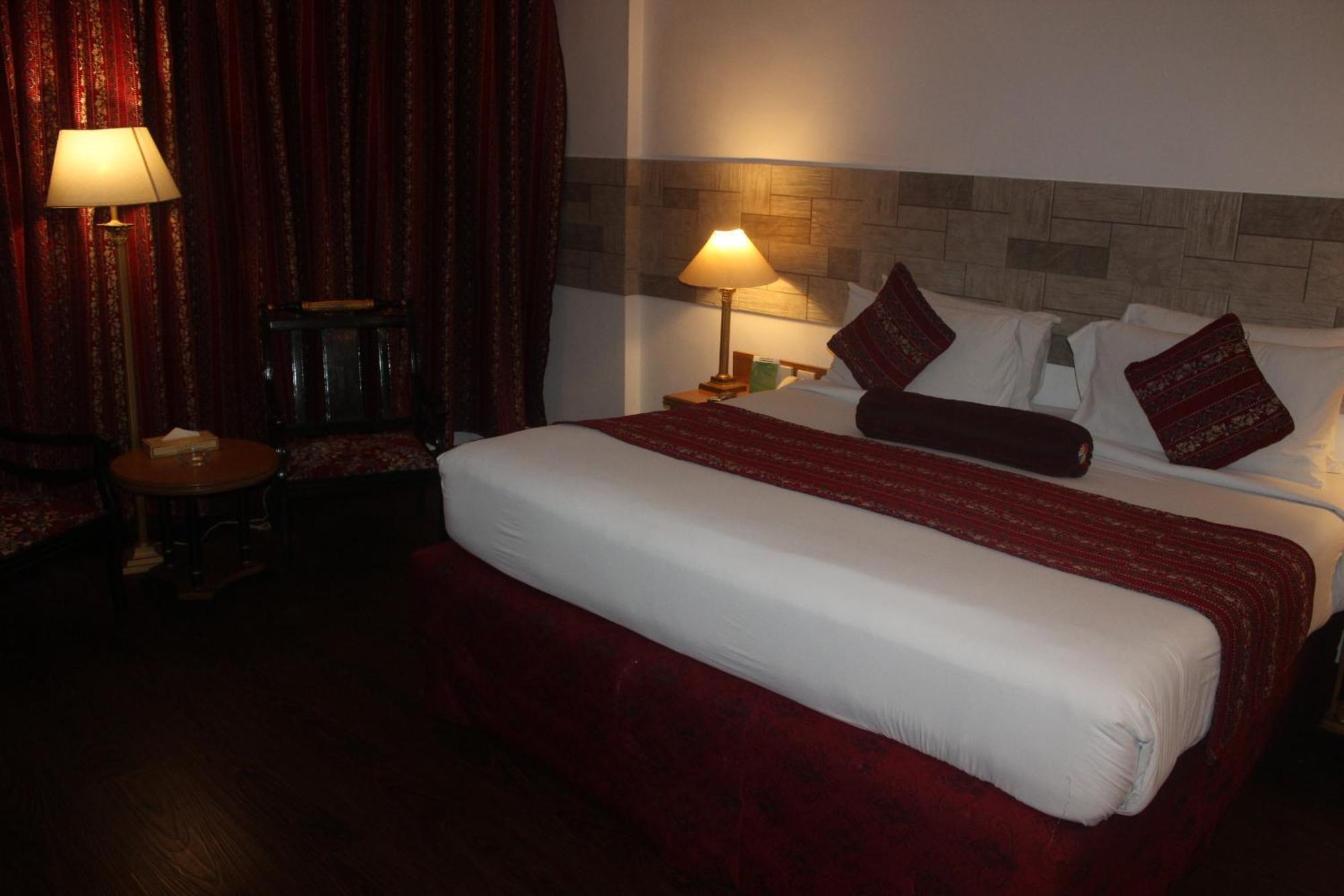 Mehran Hotel 卡拉奇 外观 照片
